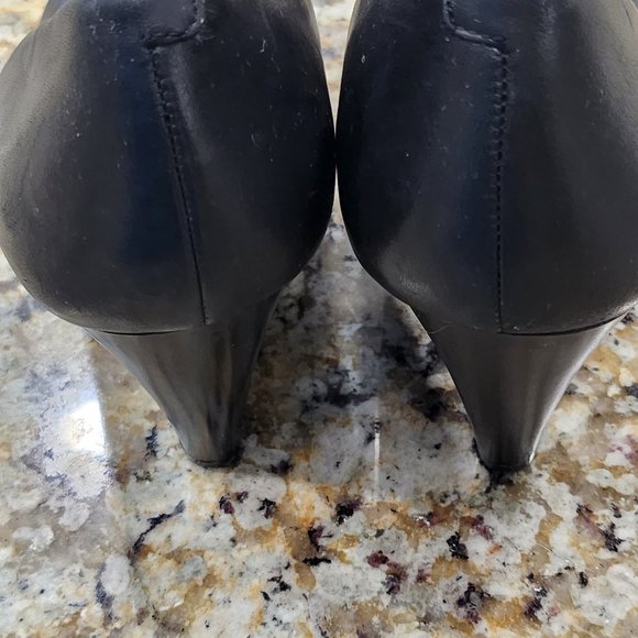 Jessica Simpson Sampson Wedge Pumps Black Smooth 8 1/2 M - Picture 10 of 10